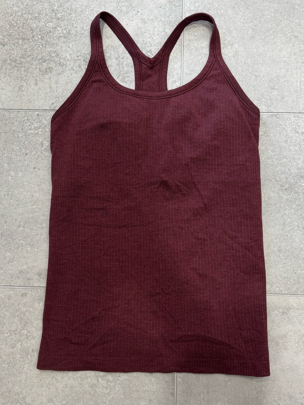 Lululemon Racerback Ribbed Ebb to Flow - Burgundy